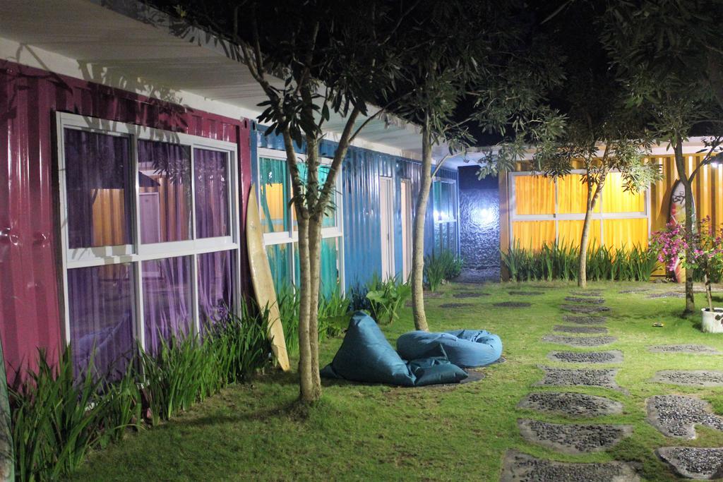 Kubu Container Hotel Uluwatu  Ngoại thất bức ảnh